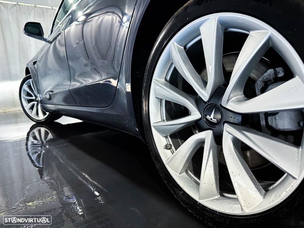 Tesla Model 3 Long-Range Dual Motor AWD - 8