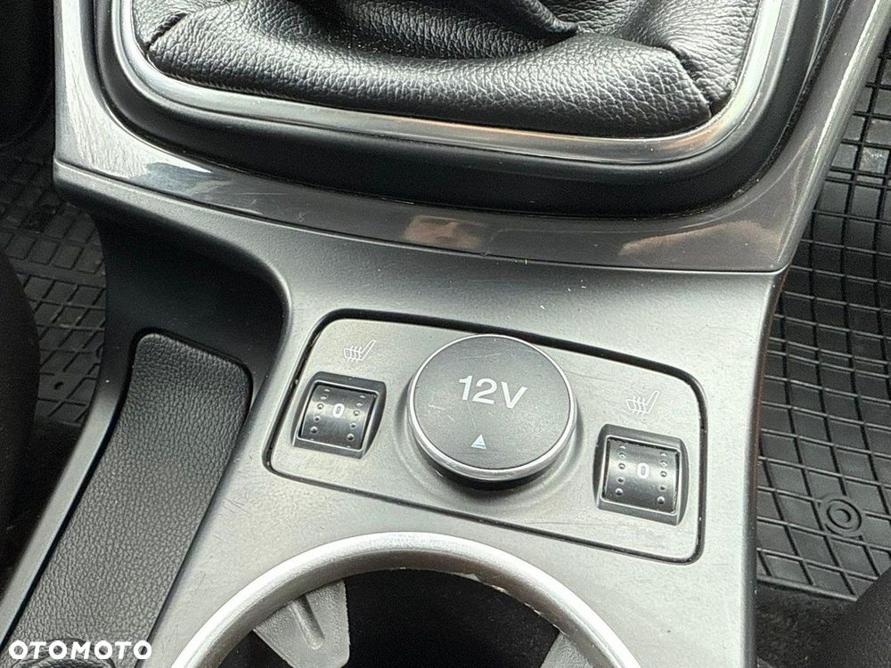 Ford Kuga 1.6 EcoBoost FWD Titanium ASS - 25
