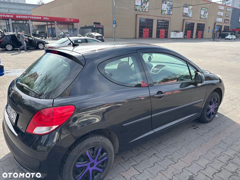 Peugeot 207 1.4 Presence - 2