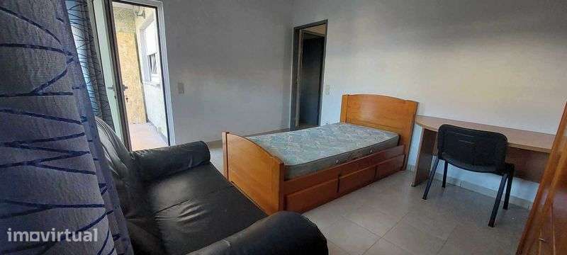 Vendo casa térrea com espaço exterior - Grande imagem: 4/6