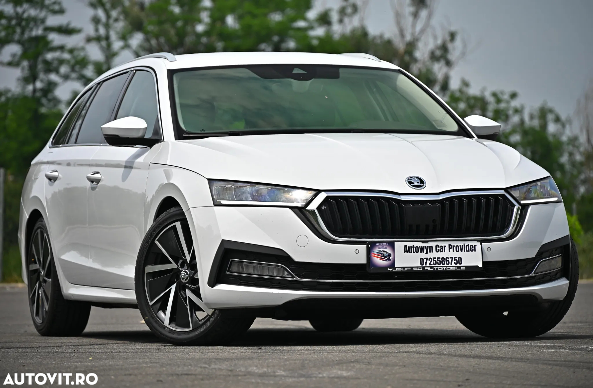 Skoda Octavia 2.0 TDI DSG Style - 2