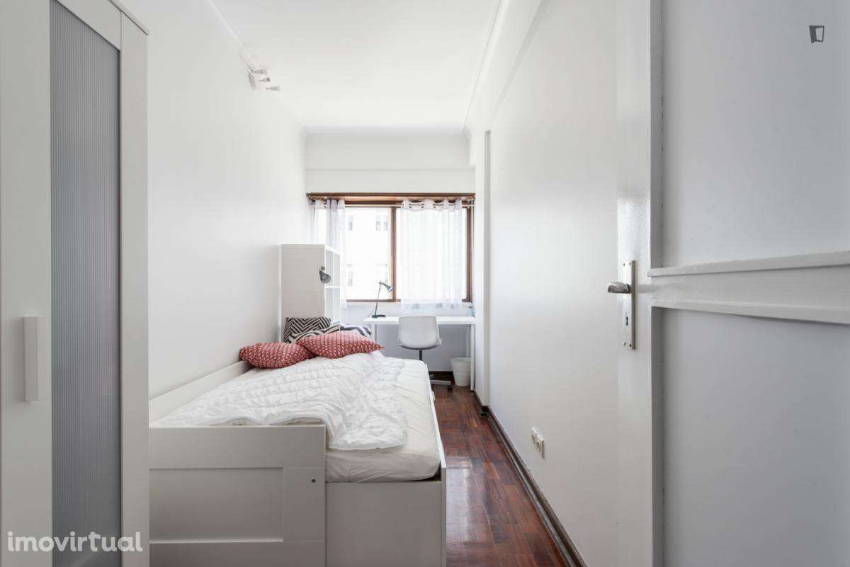 Quarto - localizado em Saldanha Lisbon - Grande imagem: 2/43