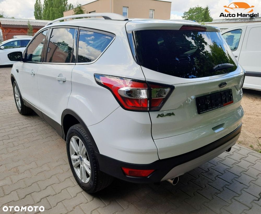 Ford Kuga 1.5 EcoBoost 2x4 Titanium - 15