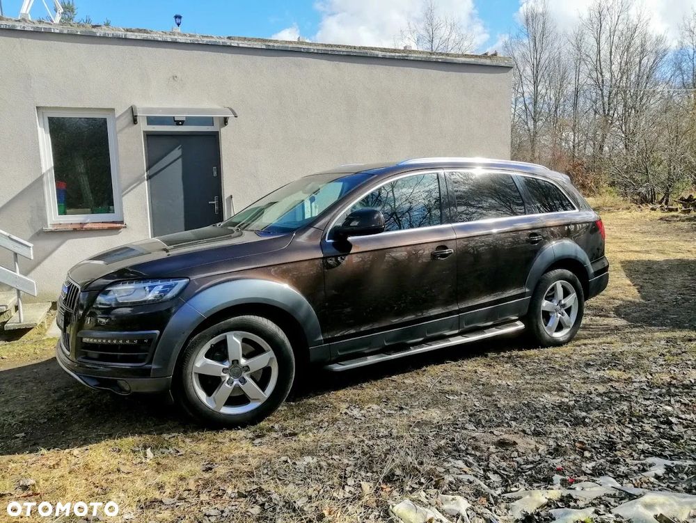 Audi Q7 - 1