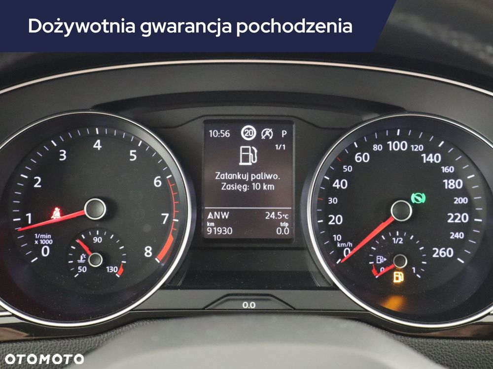 Volkswagen Passat - 13