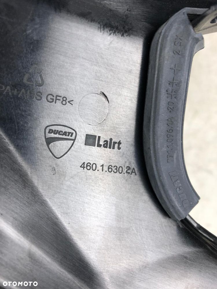 Ducati Streetfighter V4 V2 Lewy Bok Wypełnienie Owiewka - 8