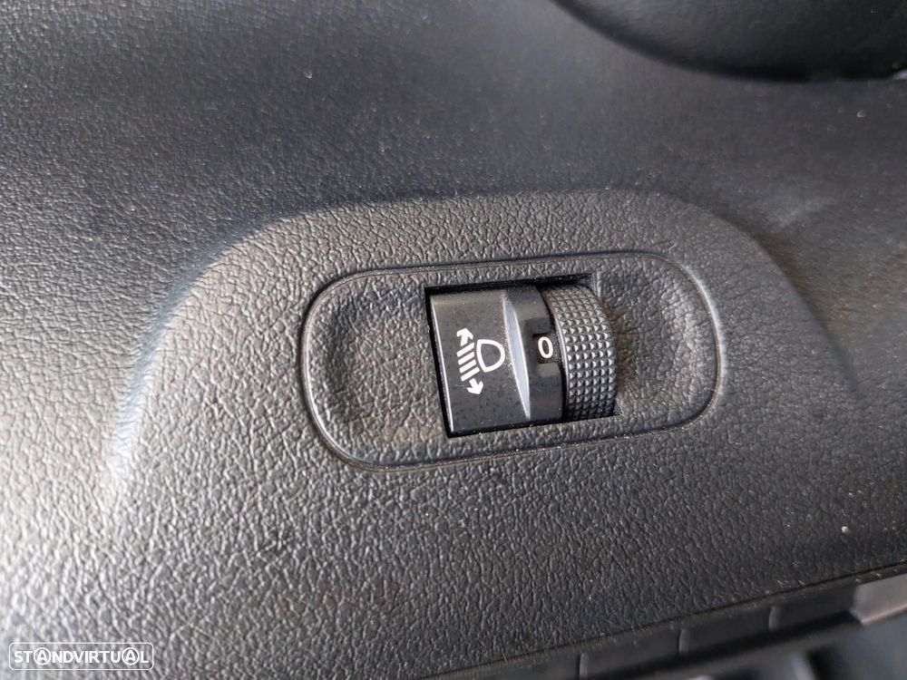 Toyota Proace City 1.5D L1 Comfort - IVA Dedutível - 17