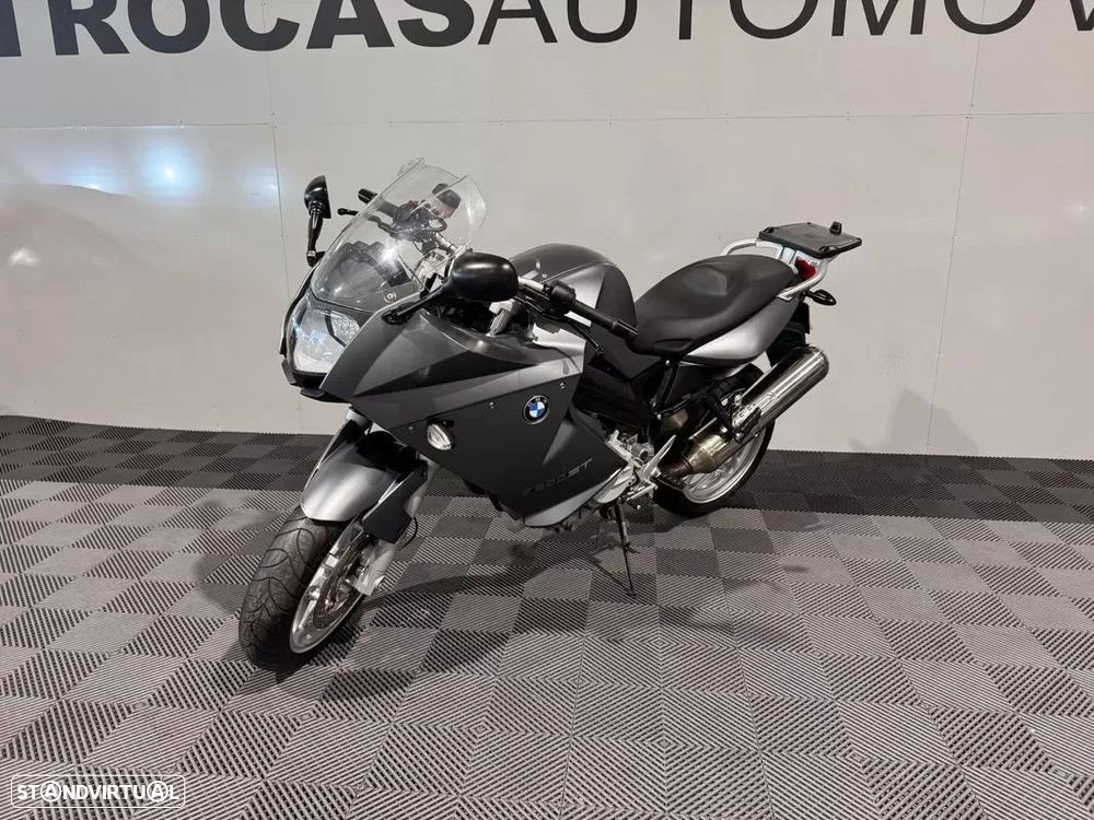 BMW F 800 ST - 4