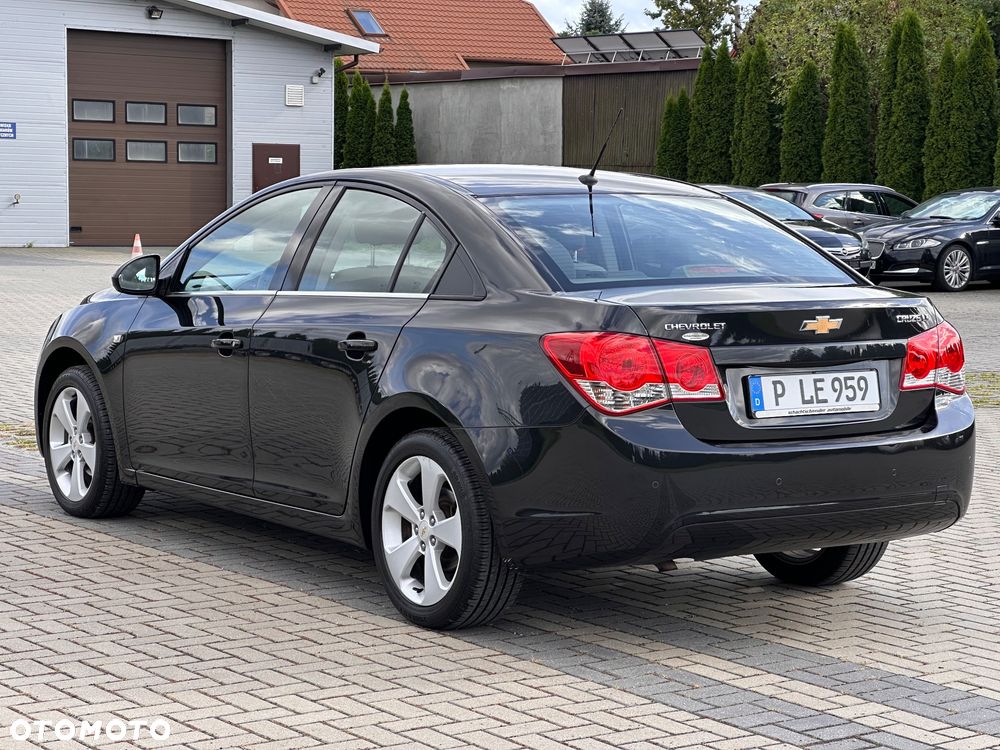 Chevrolet Cruze 1.8 LS - 5