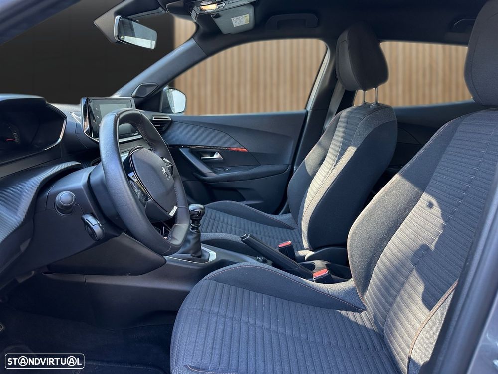 Peugeot 2008 1.2 PureTech Active - 10
