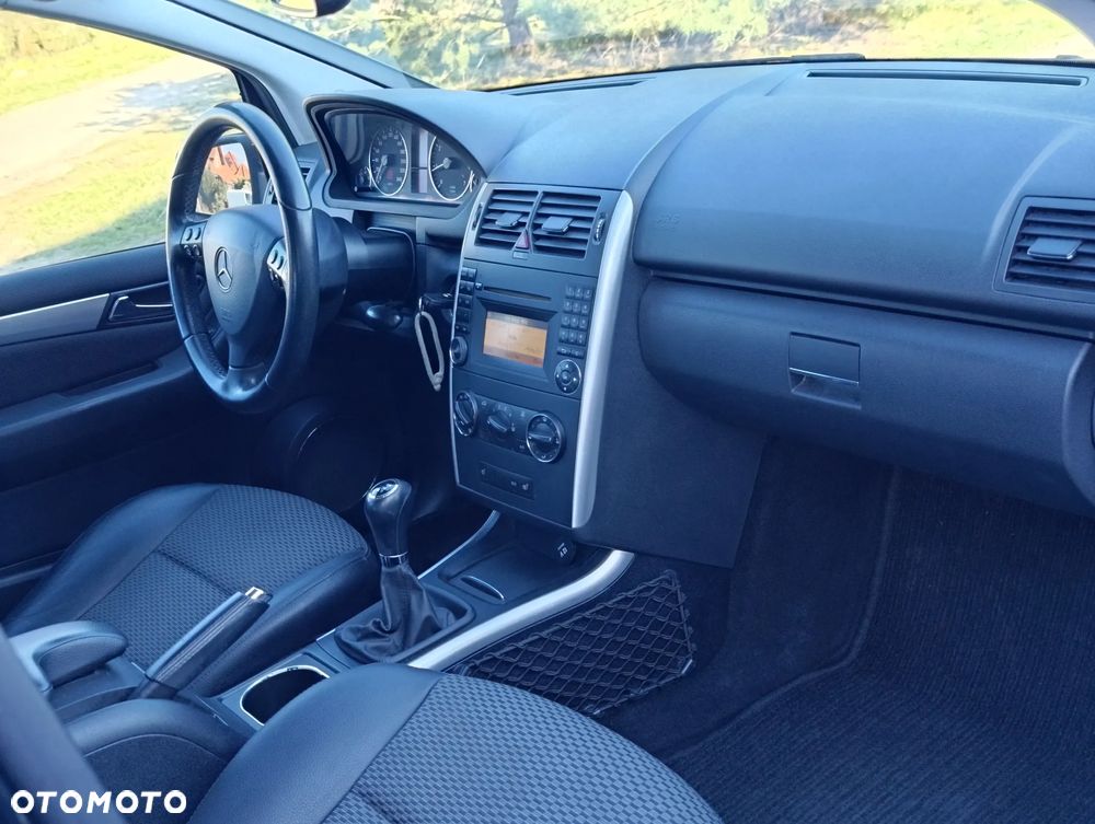 Mercedes-Benz Klasa A - 19