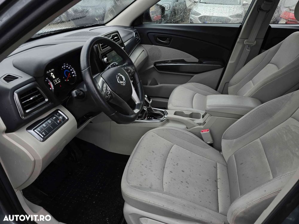 SsangYong Tivoli - 14