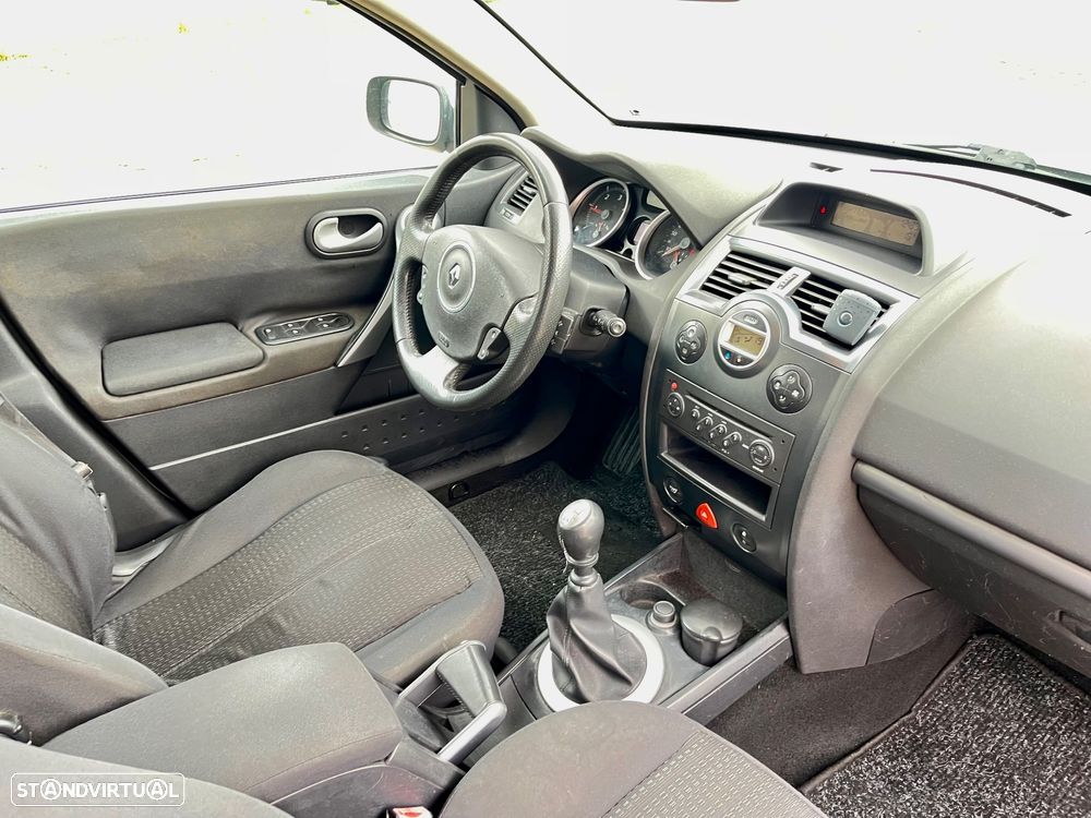 Renault Mégane Break 1.5 dCi Dynamique - 13