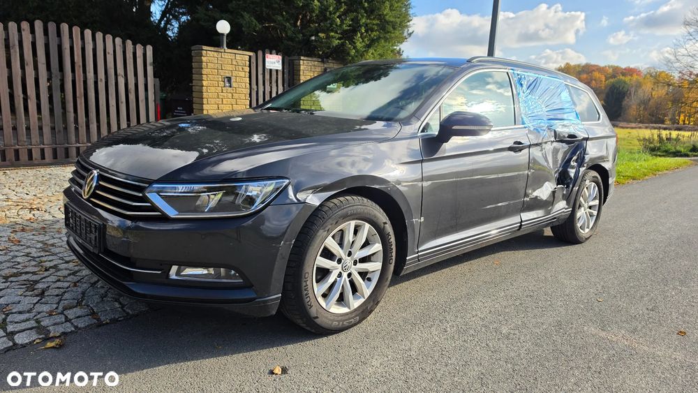 Volkswagen Passat Variant 2.0 TDI SCR BlueMotion Comfortline - 14