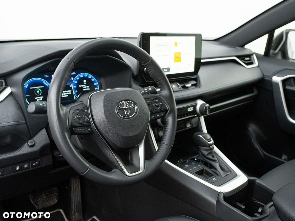 Toyota RAV4 - 7