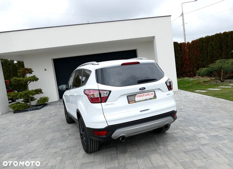 Ford Kuga - 8