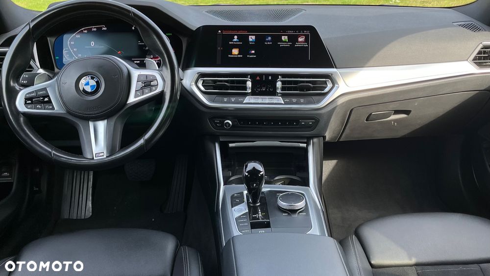 BMW Seria 3 320d Sport Line sport - 17