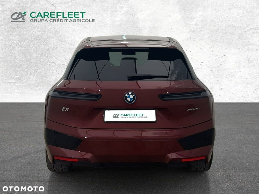 BMW iX - 6