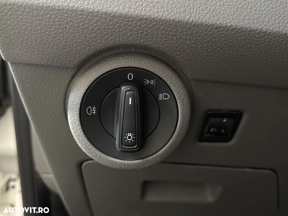 Volkswagen Transporter - 16