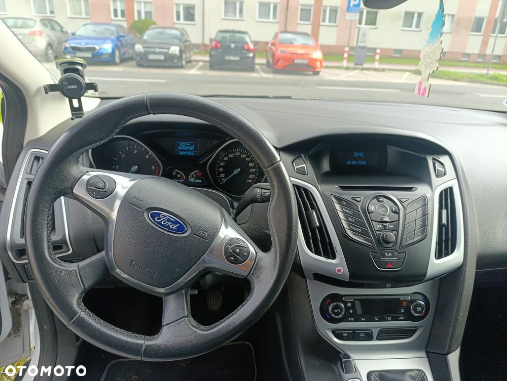 Ford Focus - 7