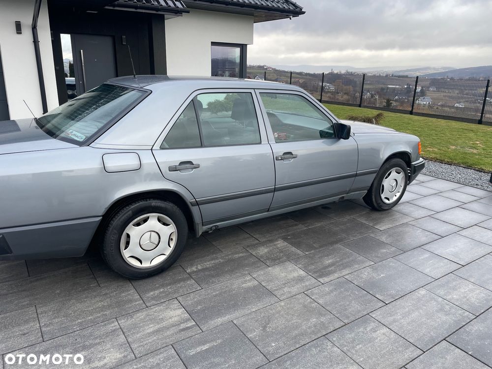 Mercedes-Benz W124 (1984-1993) - 6