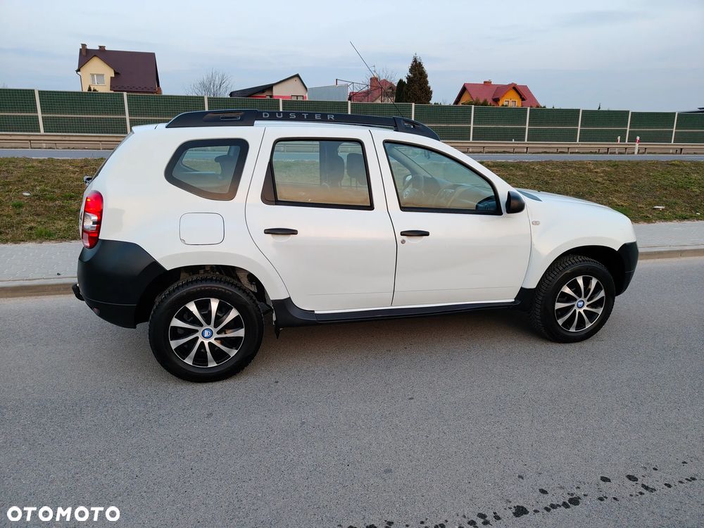 Dacia Duster 1.6 Ambiance 4x4 - 26