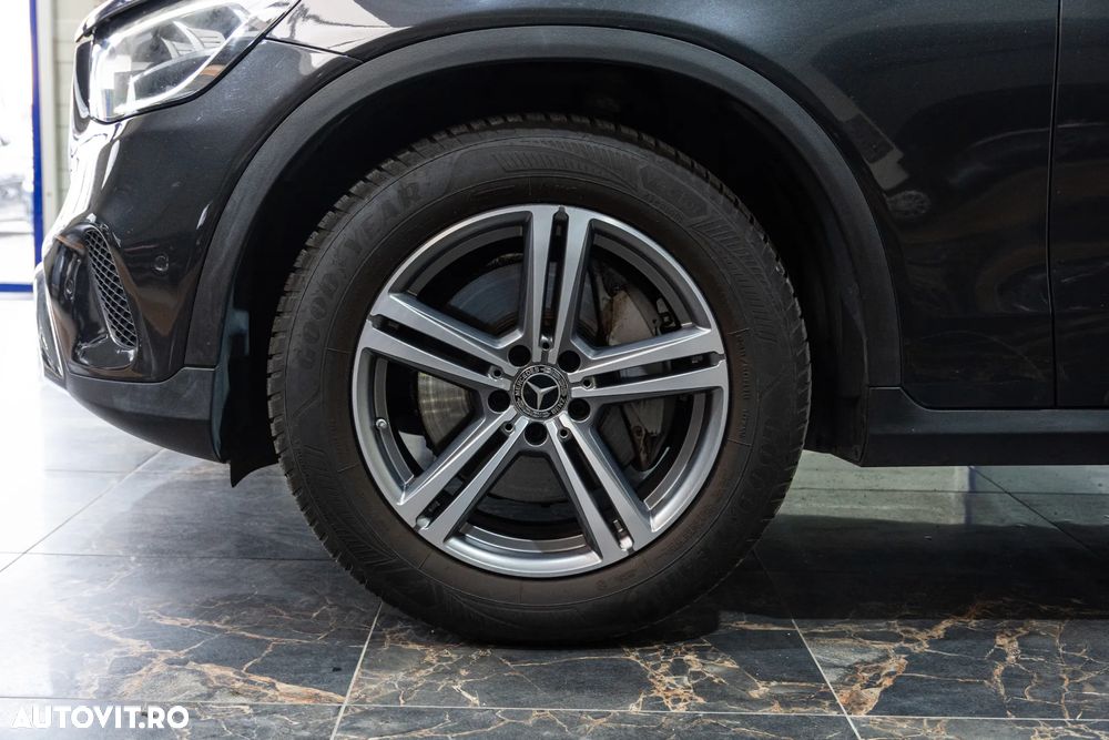 Mercedes-Benz GLC 220 d - 9