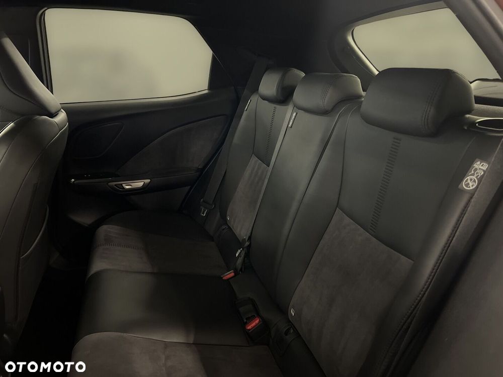 Lexus LBX 1.5 Hybrid Original Edition AWD - 13