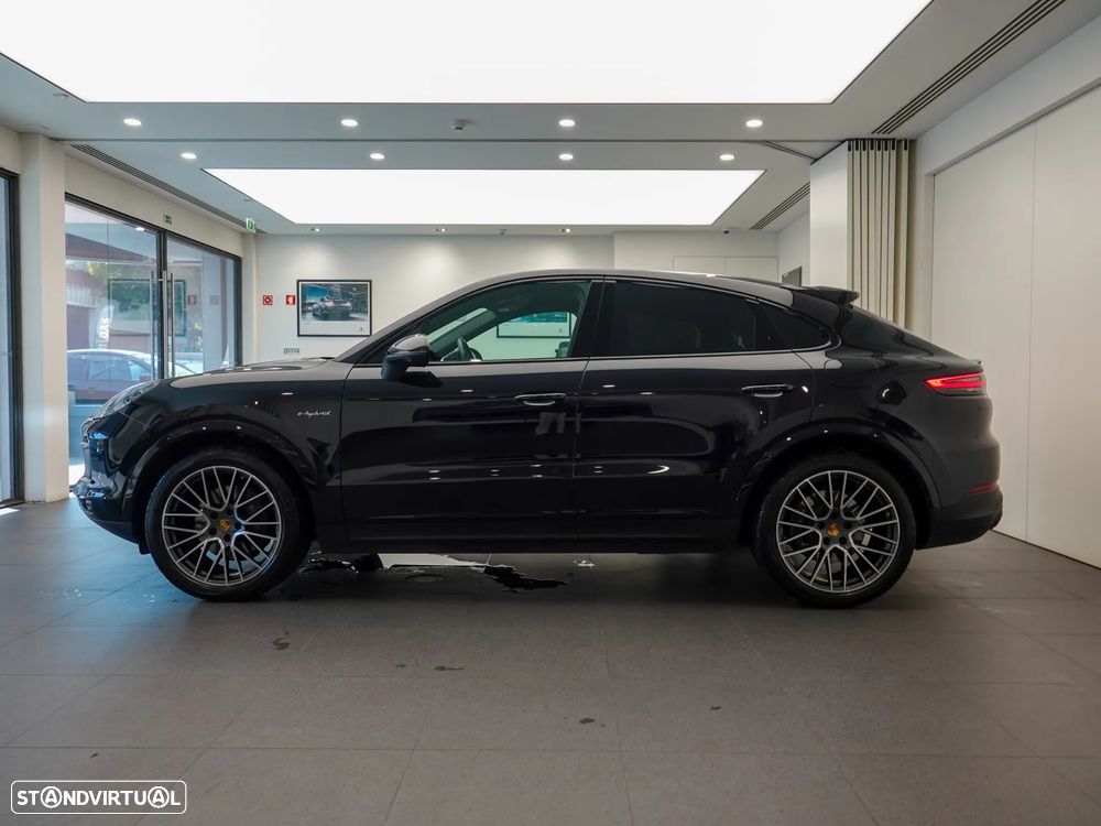 Porsche Cayenne Coupé E-Hybrid - 2