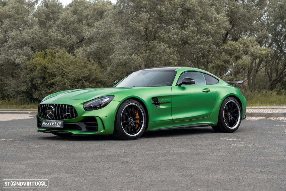 Mercedes-Benz AMG GT R - 1