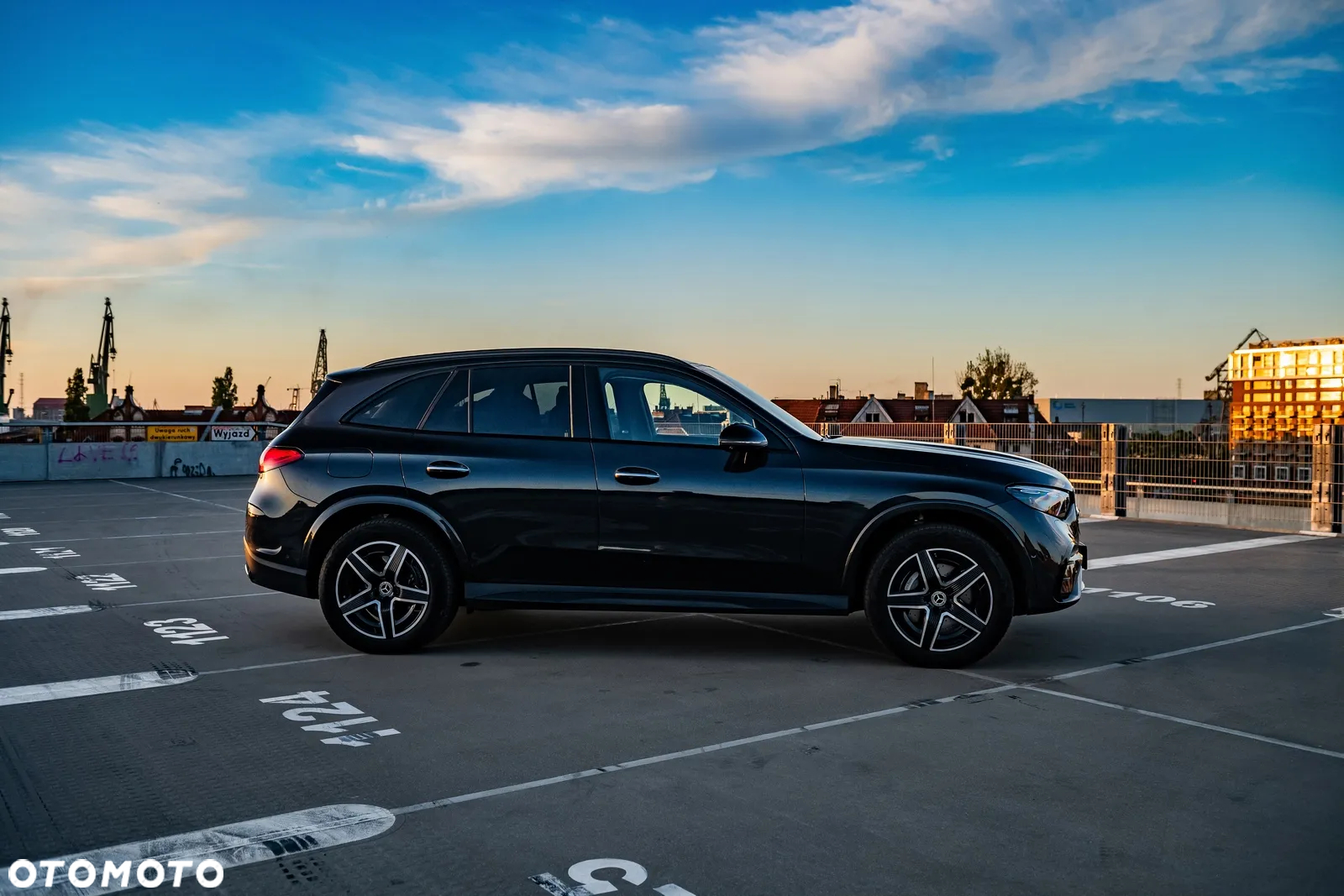 Mercedes-Benz GLC 300 de 4-Matic AMG Line - 10