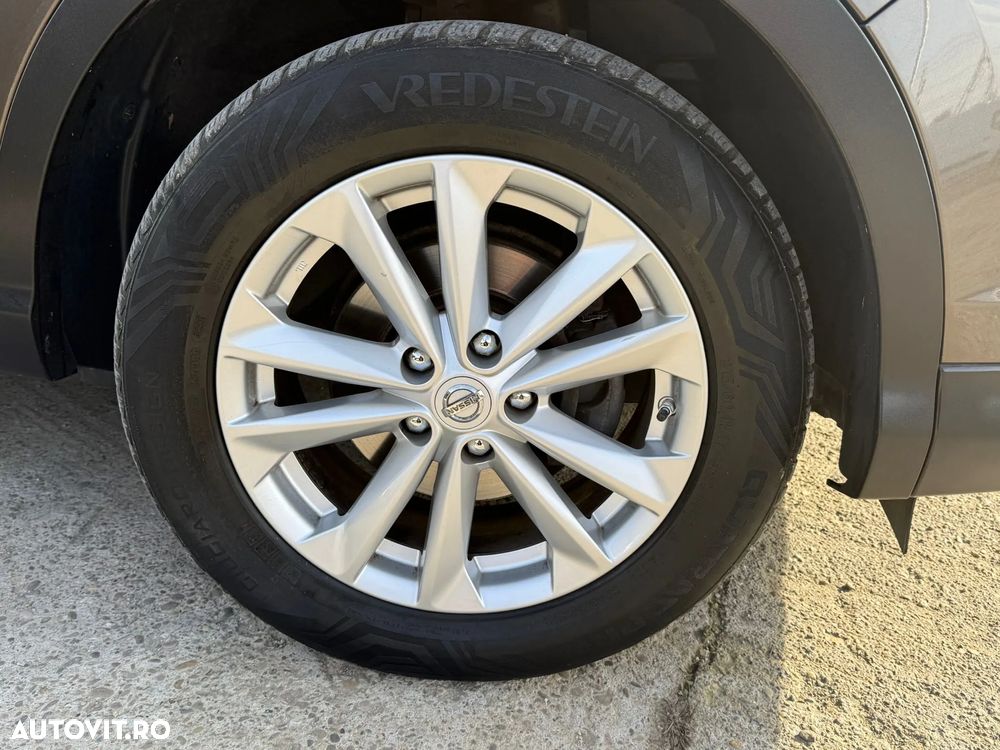 Nissan Qashqai 1.6 DCI Start/Stop N-Connecta - 20