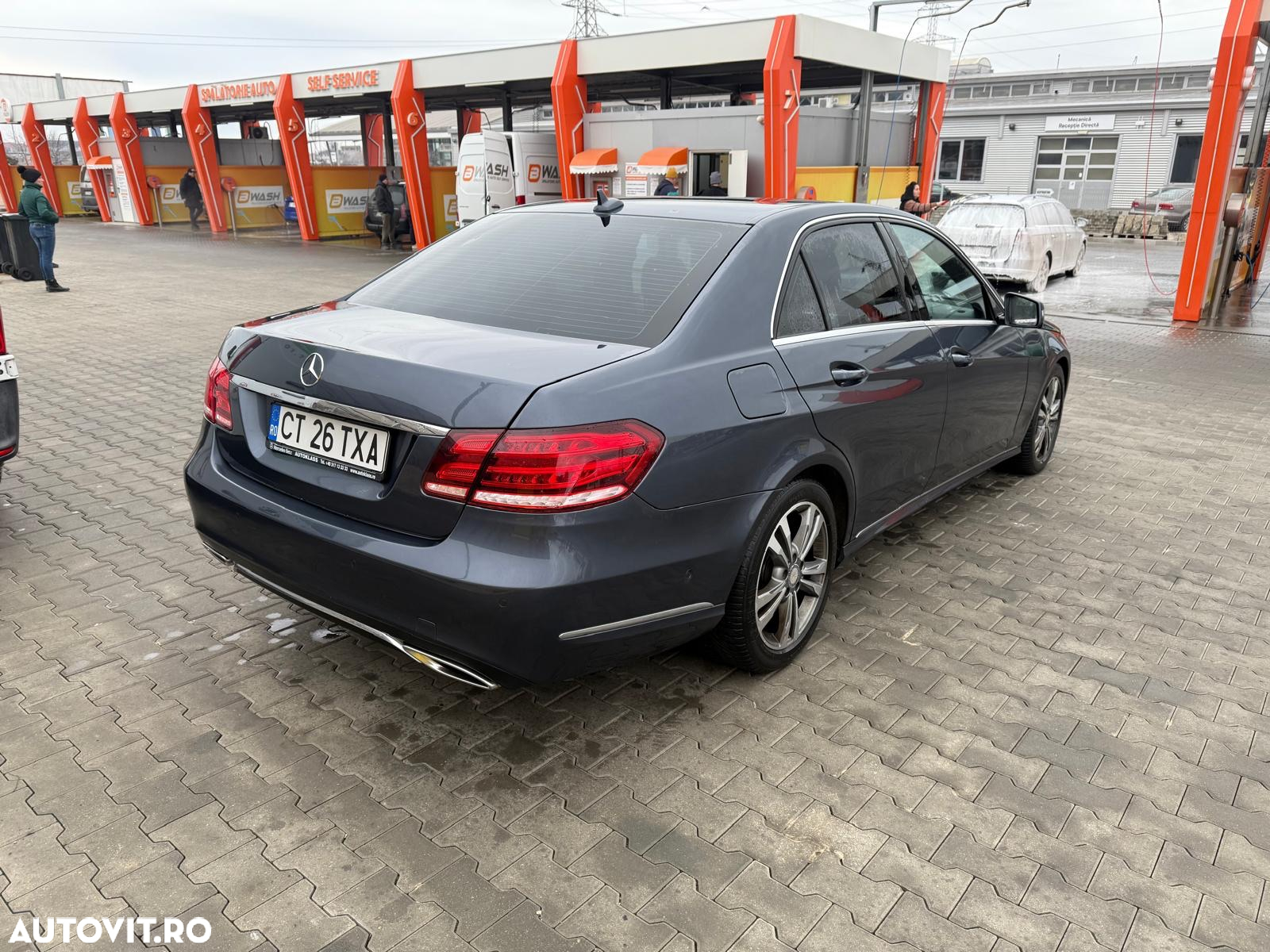 Mercedes-Benz E - 3