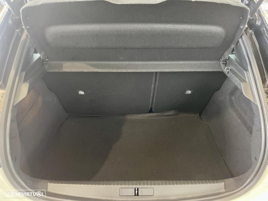 Opel Corsa 1.2 T GS - 30