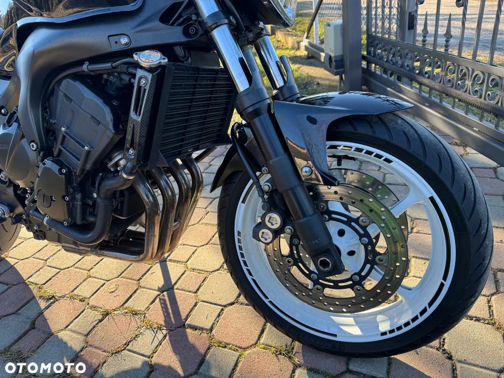 Yamaha FZ6 - 21