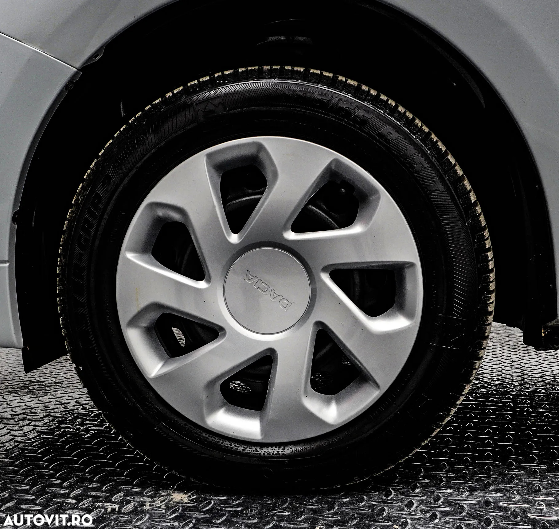 Dacia Logan 0.9 TCe Laureate - 22