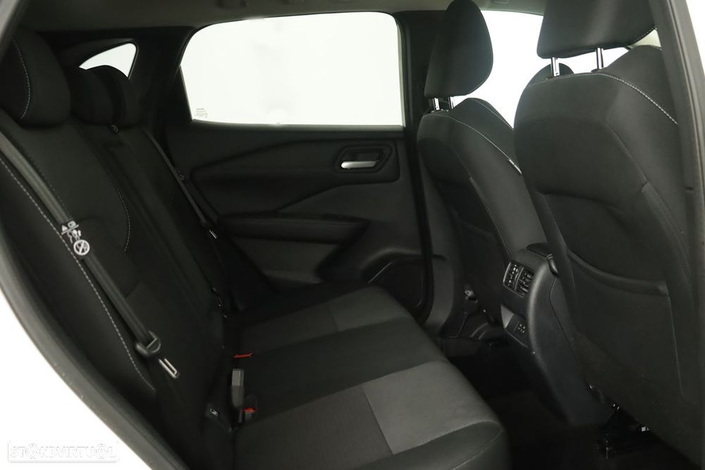 Nissan Qashqai 1.3 DIG-T N-Connecta LED - 21