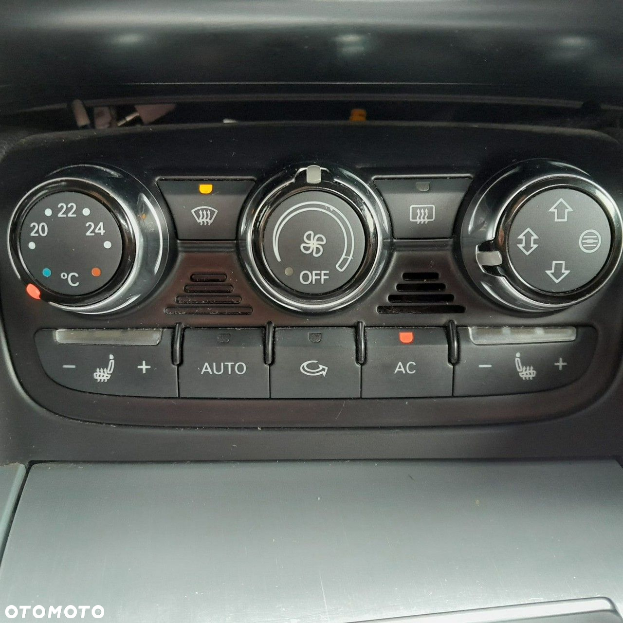 Audi TT Coupé - 14
