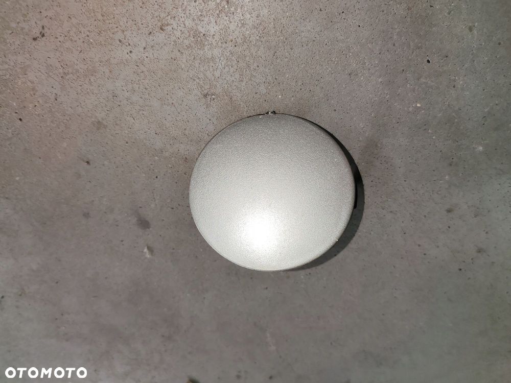 Zaślepka haka holowniczego 1C0 lewa Toyota Auris I 07-09