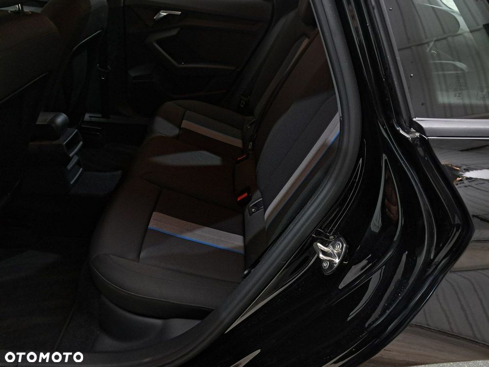 Audi A3 Sportback - 12