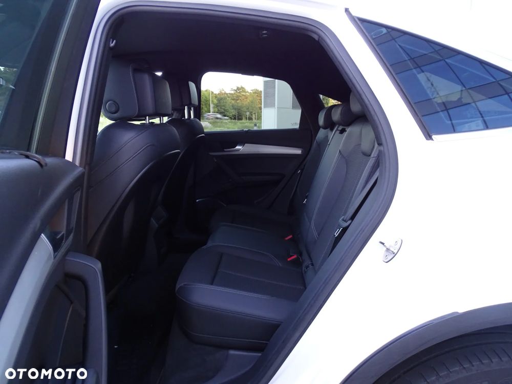 Audi Q5 Sportback - 11