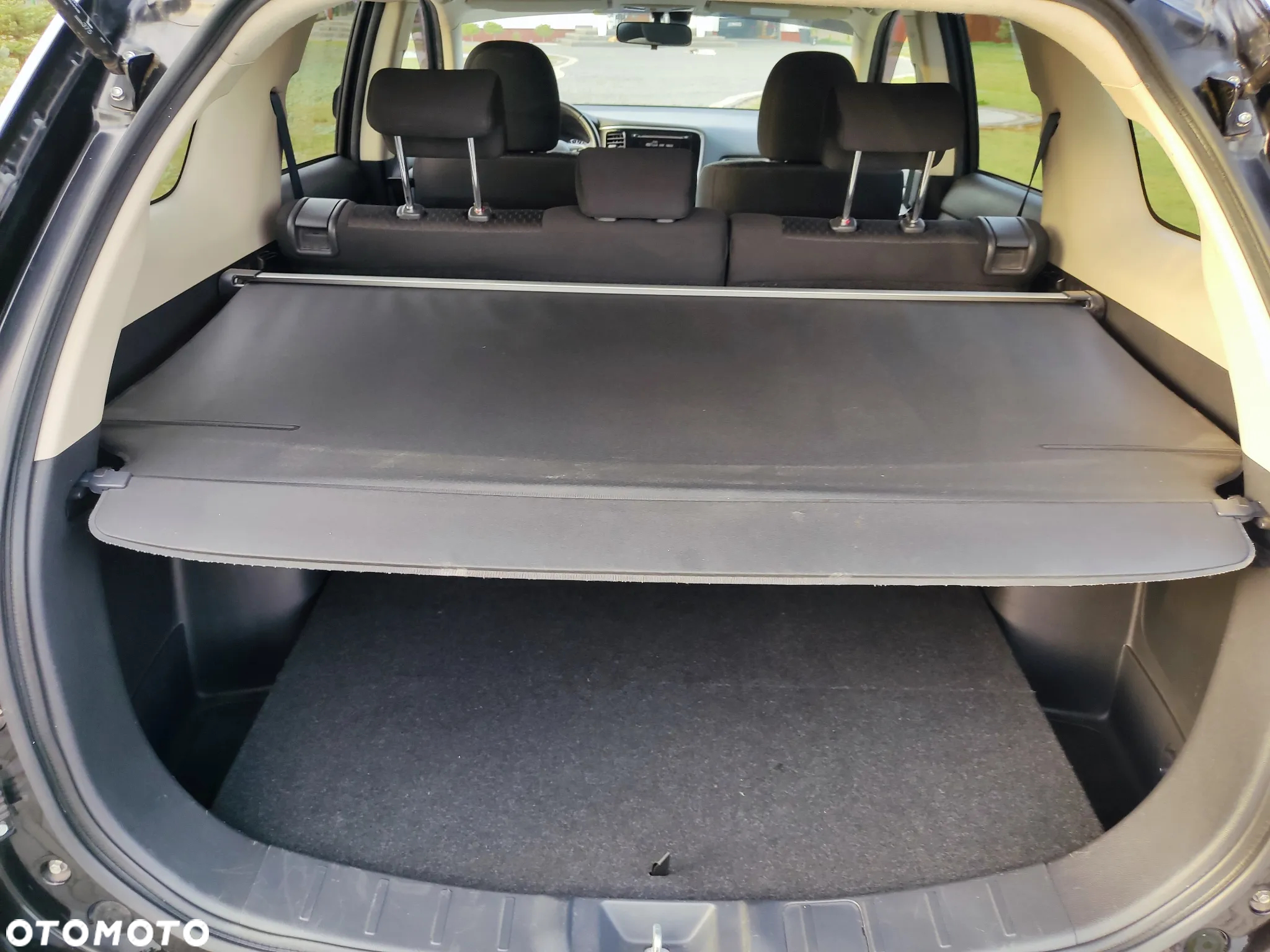 Mitsubishi Outlander 2.0 2WD Invite - 11