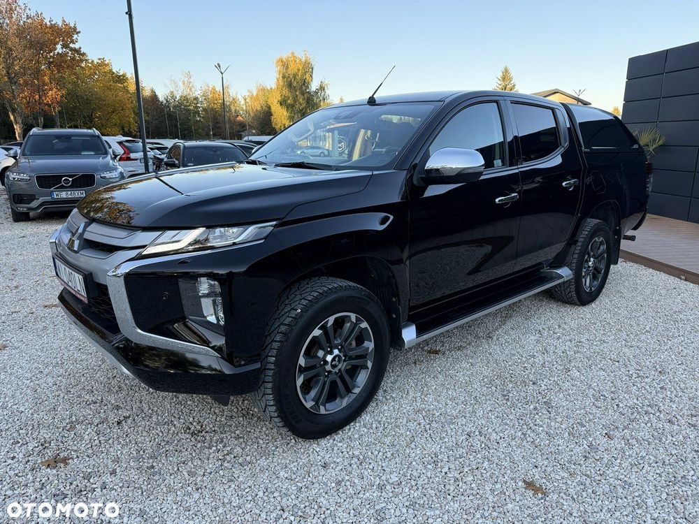 Mitsubishi L200 2.2 d DC Instyle Plus - 13
