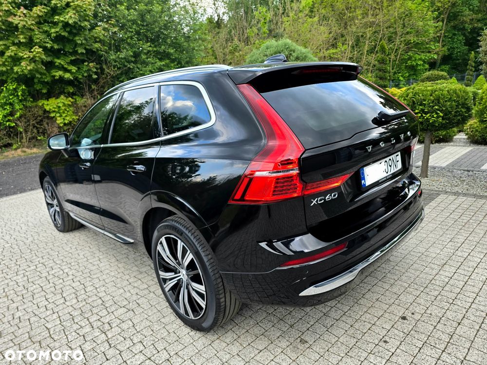 Volvo XC 60 B4 D AWD Plus Bright - 3