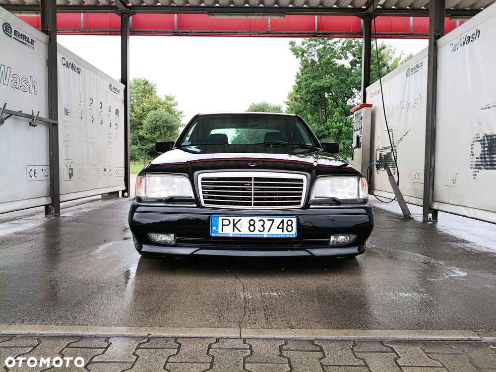 Mercedes-Benz Klasa C 36 AMG - 10