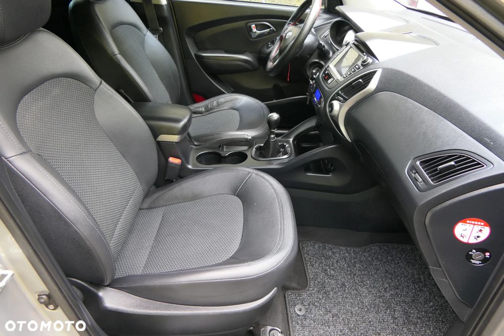 Hyundai ix35 1.6 2WD blue Comfort - 18