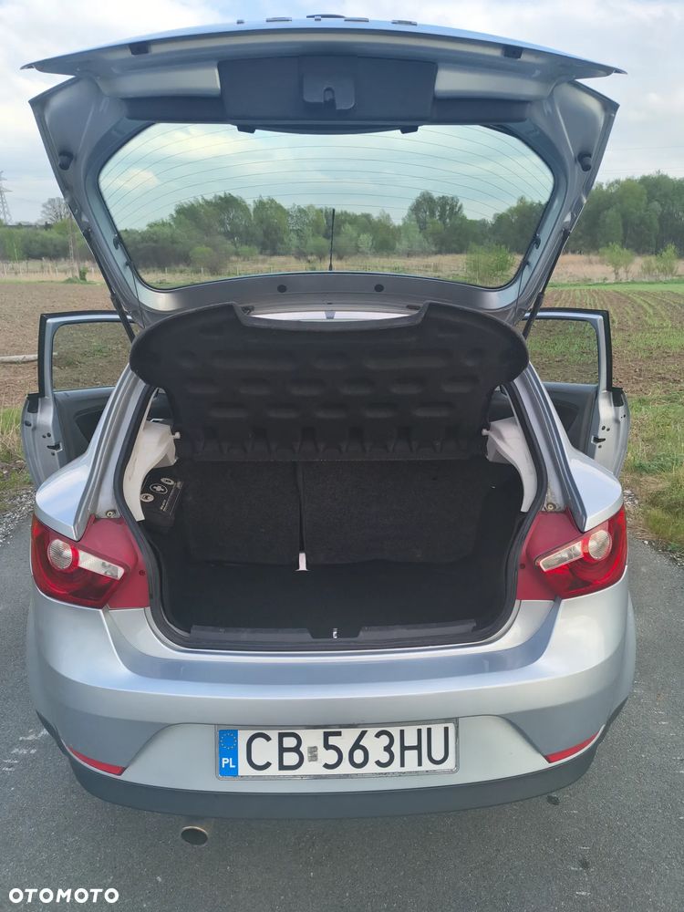 Seat Ibiza SC 1.6 16V Style - 9