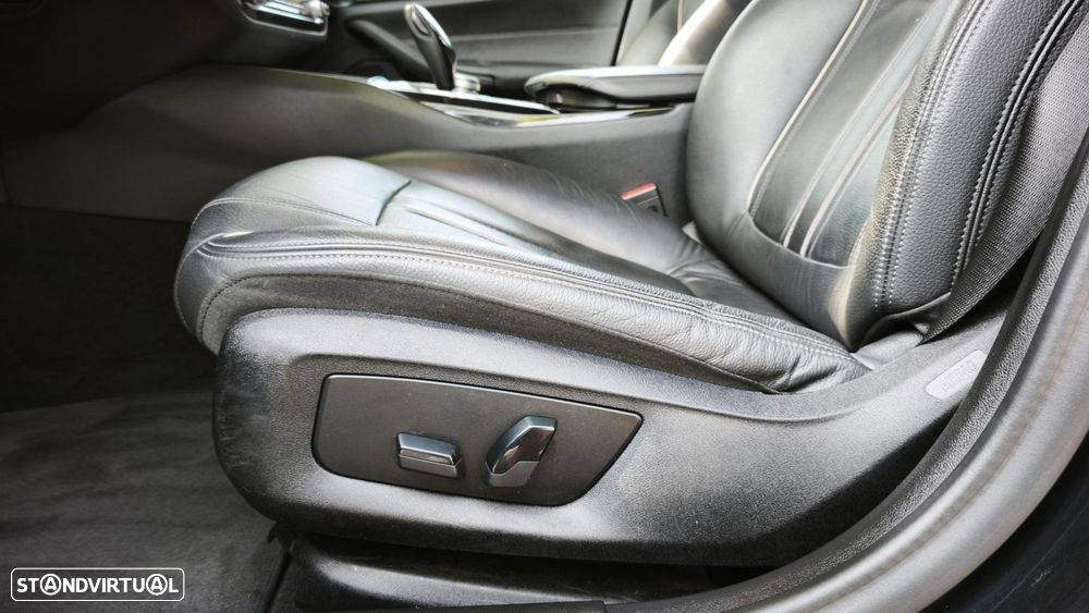BMW 530 e xDrive Aut. Luxury Line — fotografia 18
