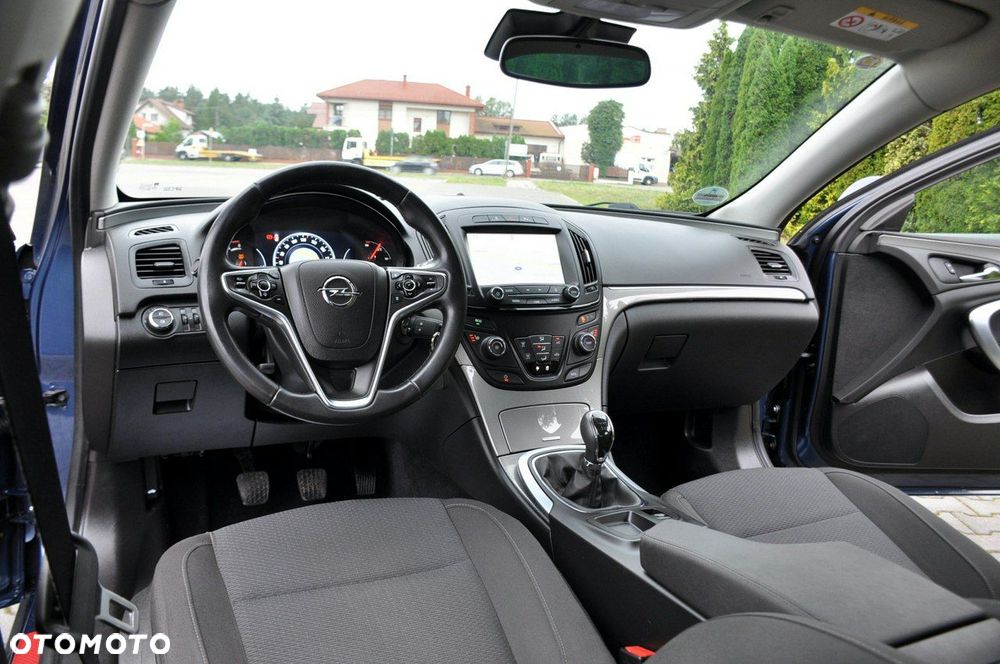 Opel Insignia - 28