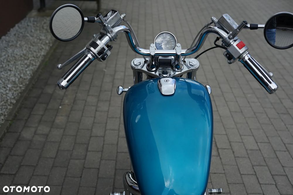 Suzuki VS - 17